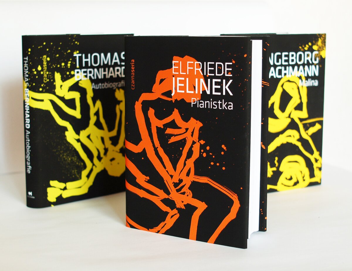 A photography of 3 books from the series.